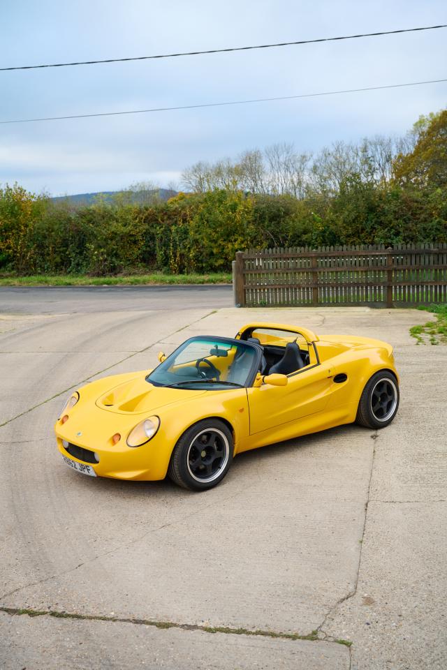 1998 Lotus Elise