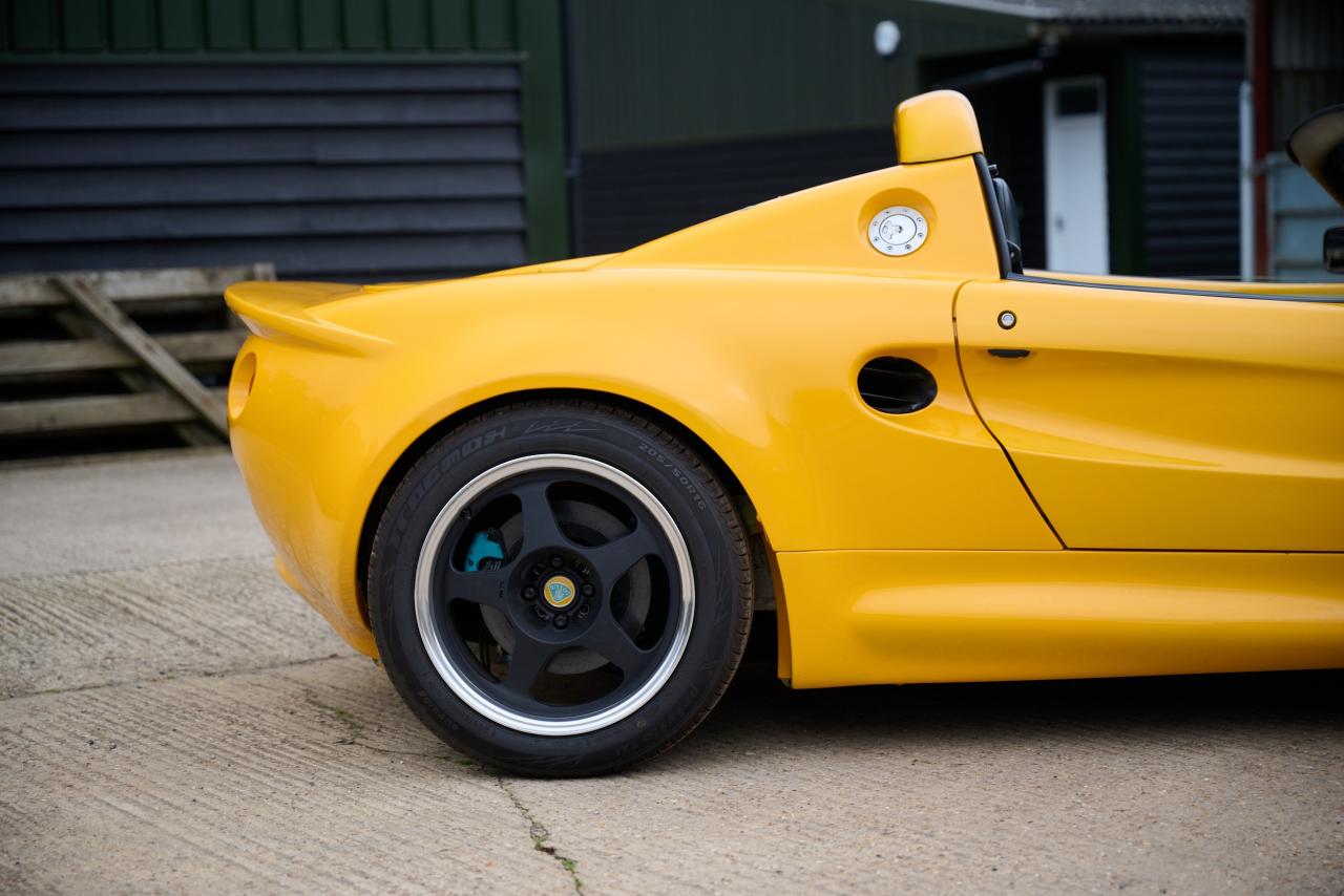 1998 Lotus Elise