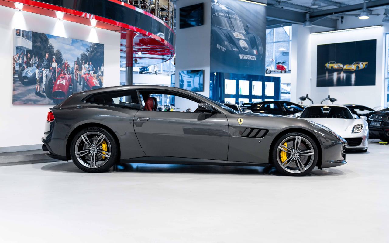 2017 Ferrari GTC4 Lusso