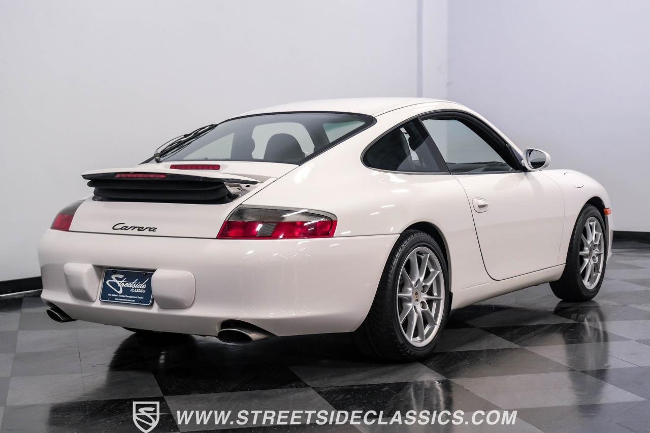 2002 Porsche 911 Carrera 