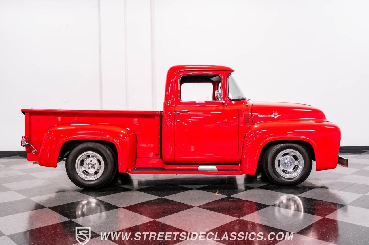 1953 Ford F-100 Restomod