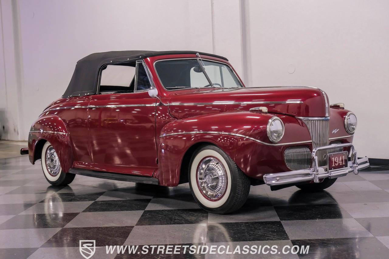 1941 Ford Super Deluxe Convertible