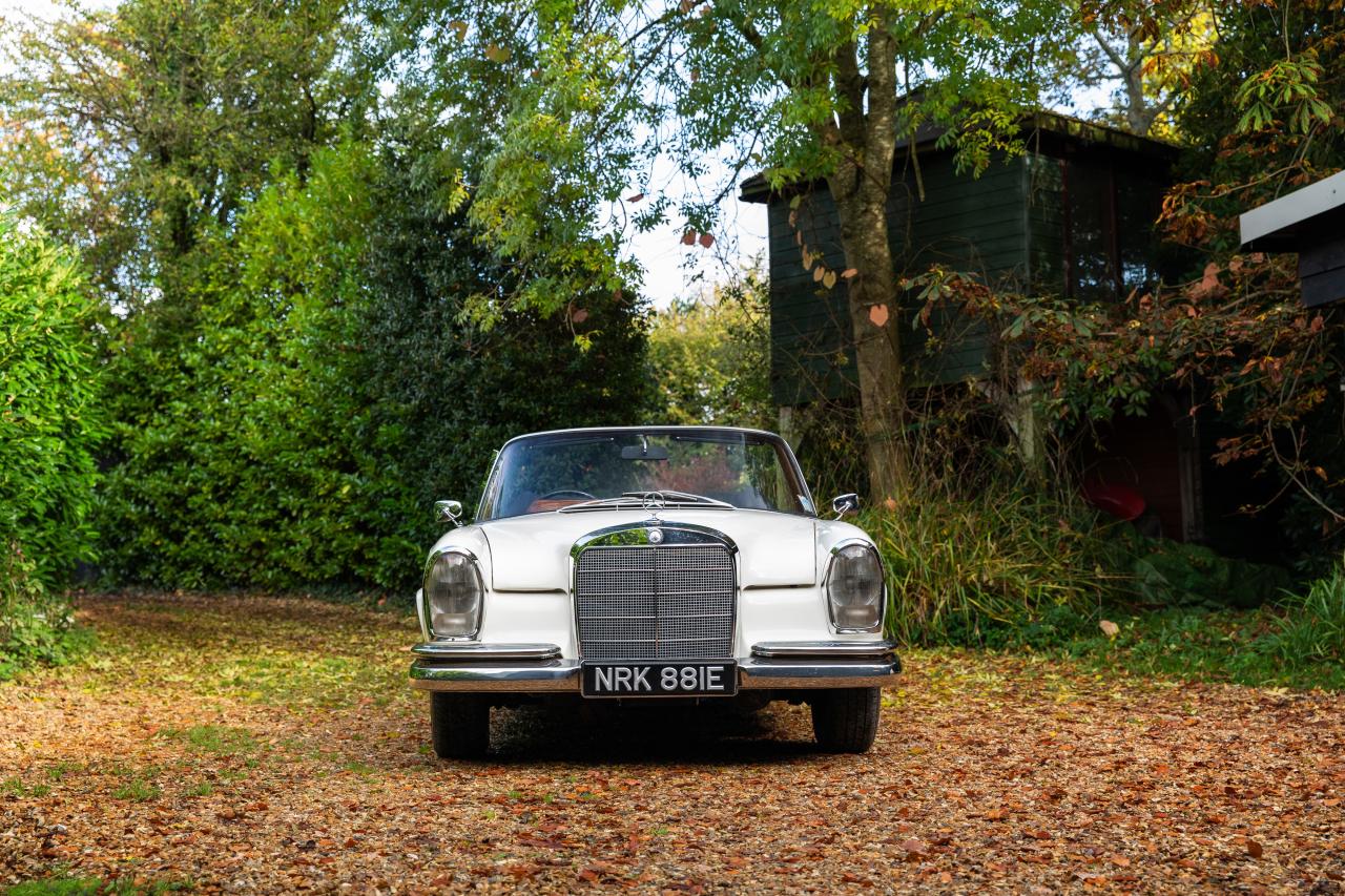 1967 Mercedes - Benz 250SE Cabriolet