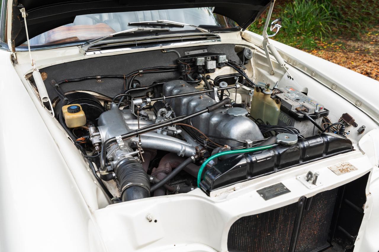 1967 Mercedes - Benz 250SE Cabriolet