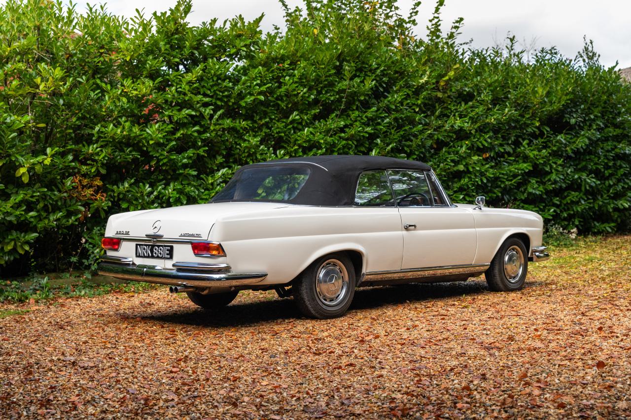 1967 Mercedes - Benz 250SE Cabriolet