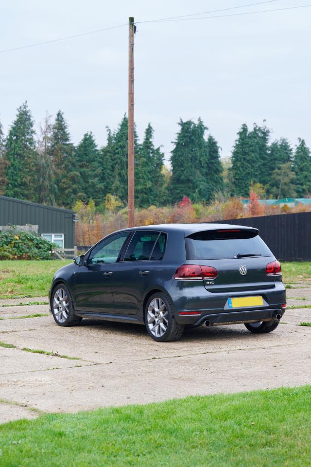 2011 Volkswagen Golf GTI Edition 35