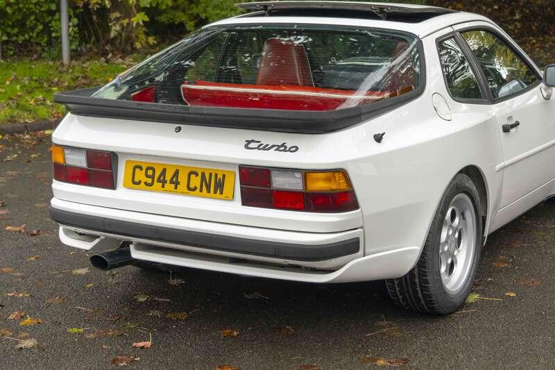 1986 Porsche 944 Turbo