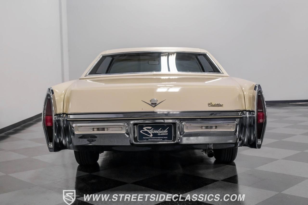 1972 Cadillac Coupe DeVille