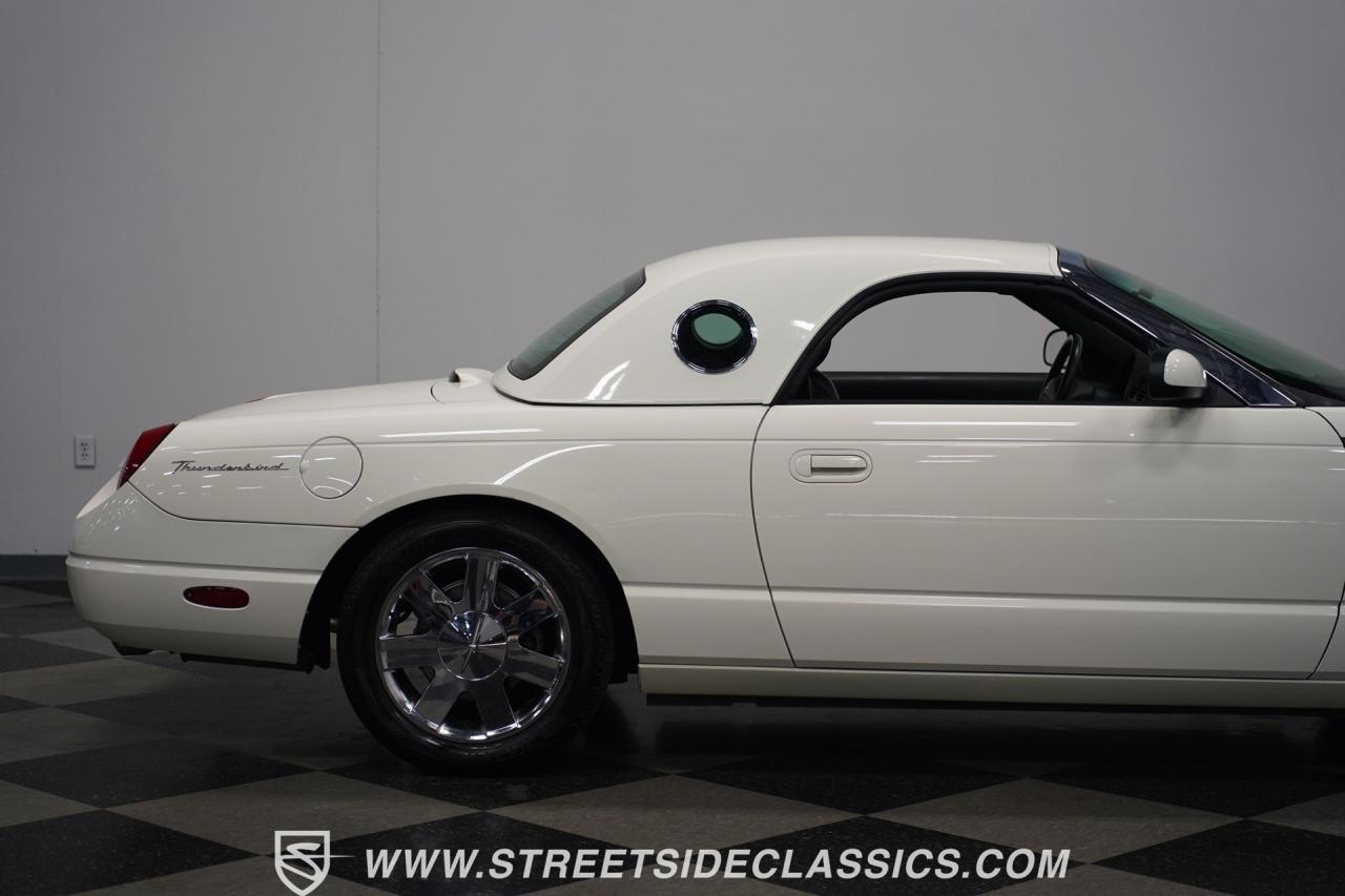 2002 Ford Thunderbird