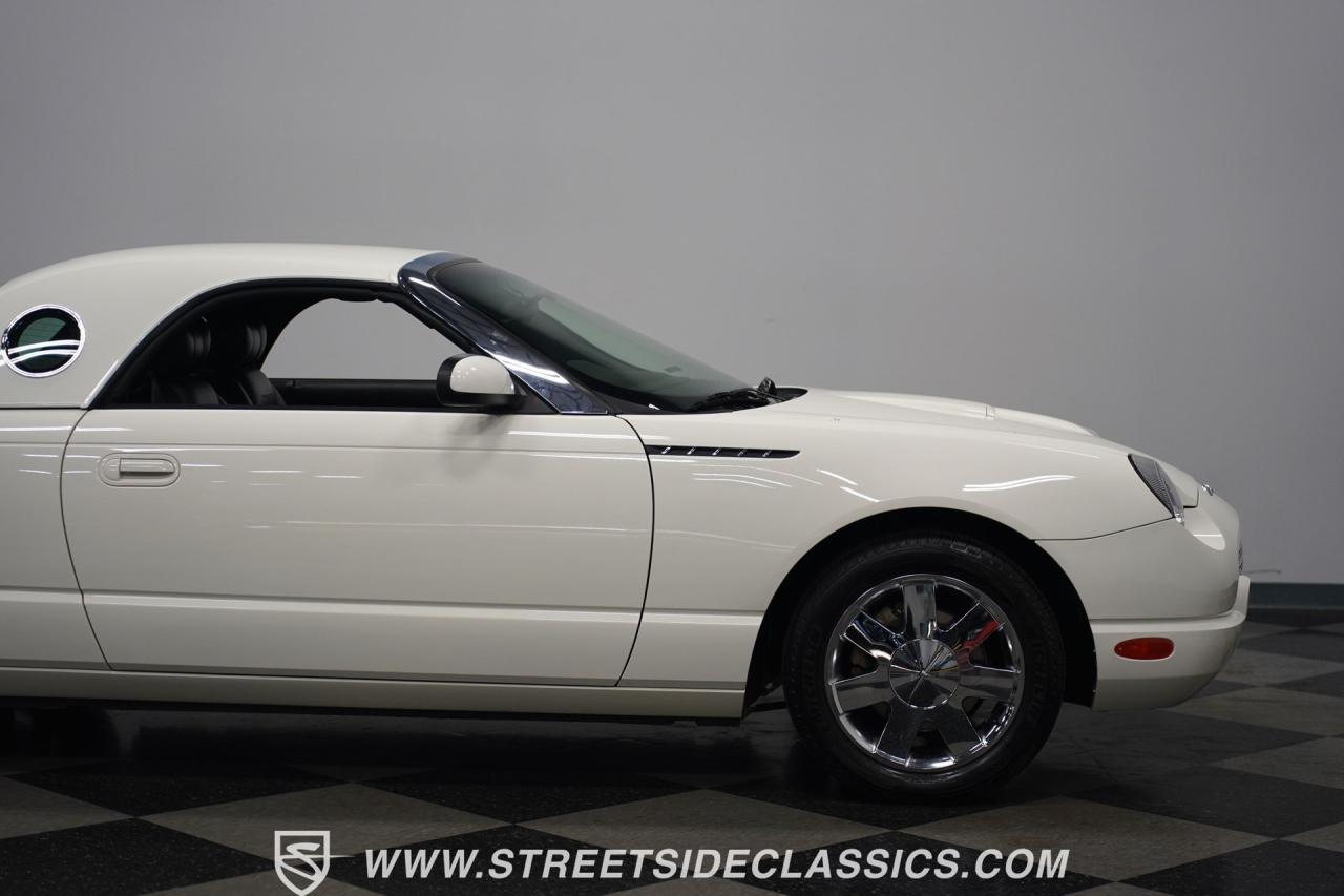 2002 Ford Thunderbird