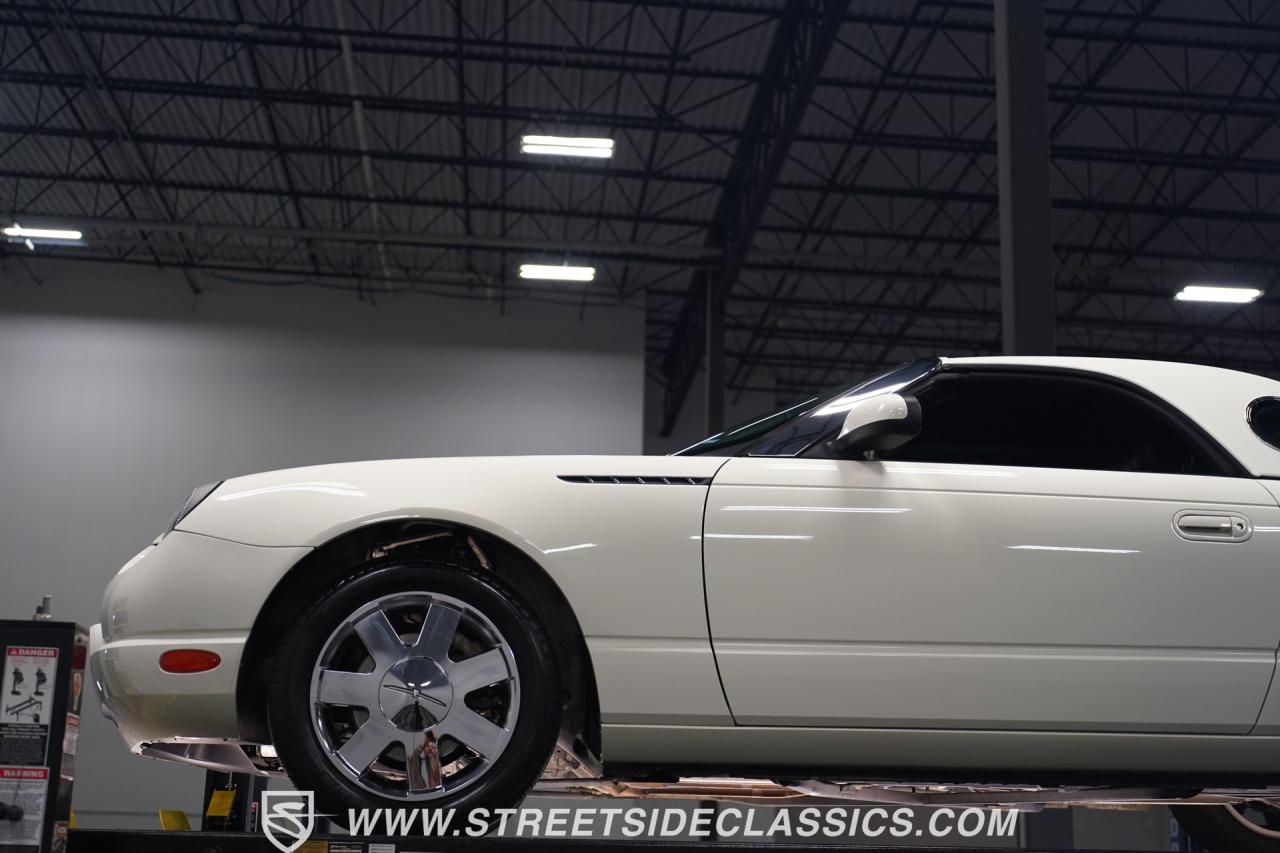 2002 Ford Thunderbird