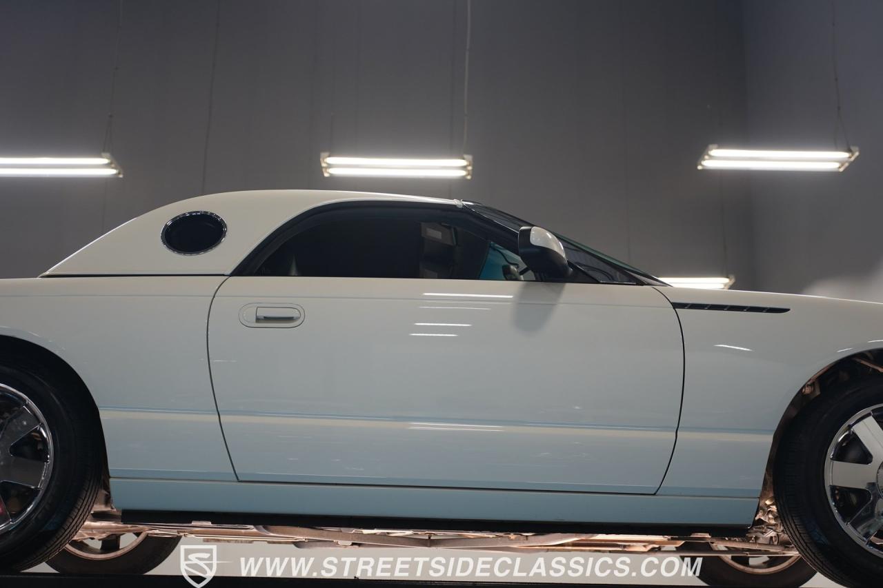 2002 Ford Thunderbird