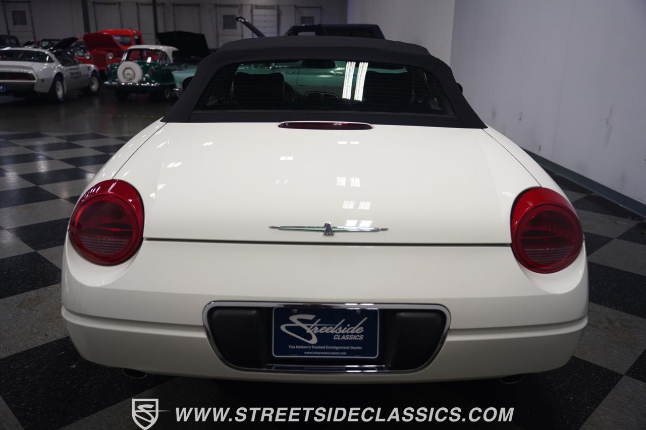 2002 Ford Thunderbird