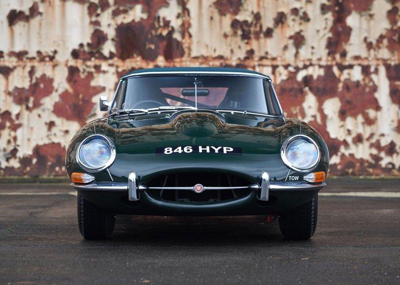 1962 Jaguar E-Type Series 1 3.8 Roadster