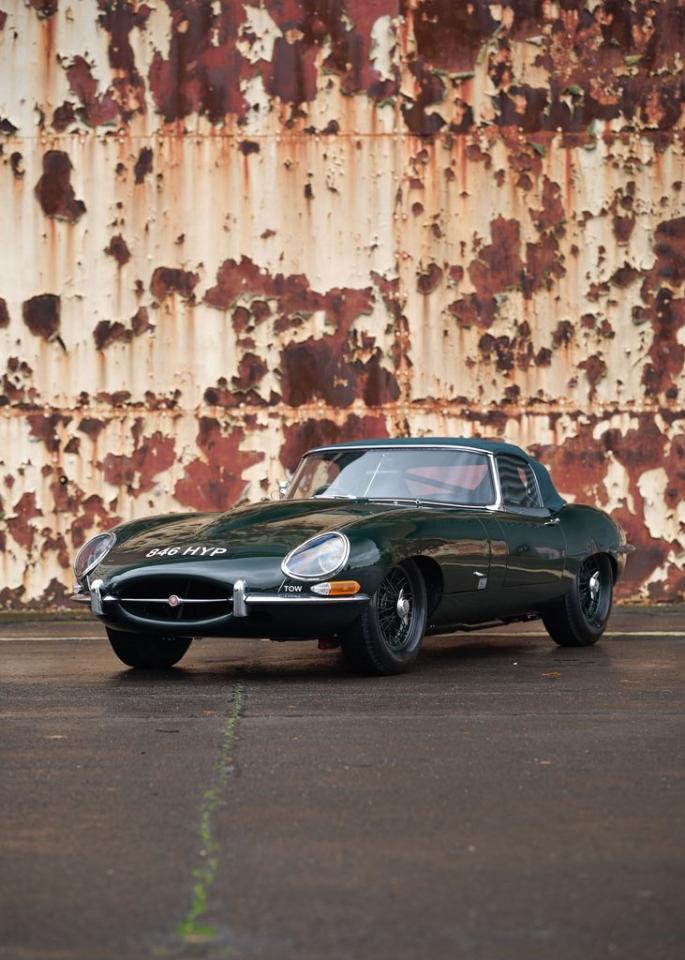 1962 Jaguar E-Type Series 1 3.8 Roadster