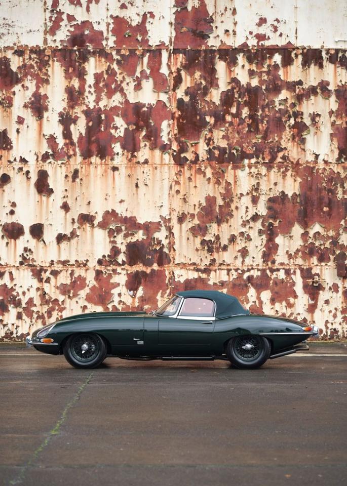 1962 Jaguar E-Type Series 1 3.8 Roadster