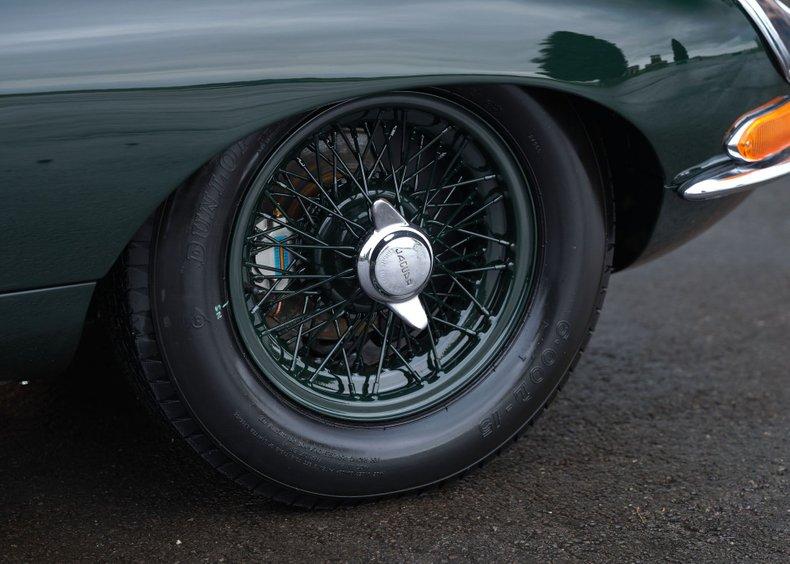 1962 Jaguar E-Type Series 1 3.8 Roadster