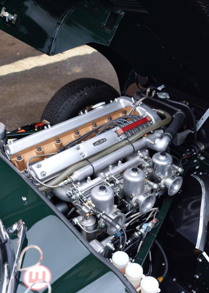 1962 Jaguar E-Type Series 1 3.8 Roadster