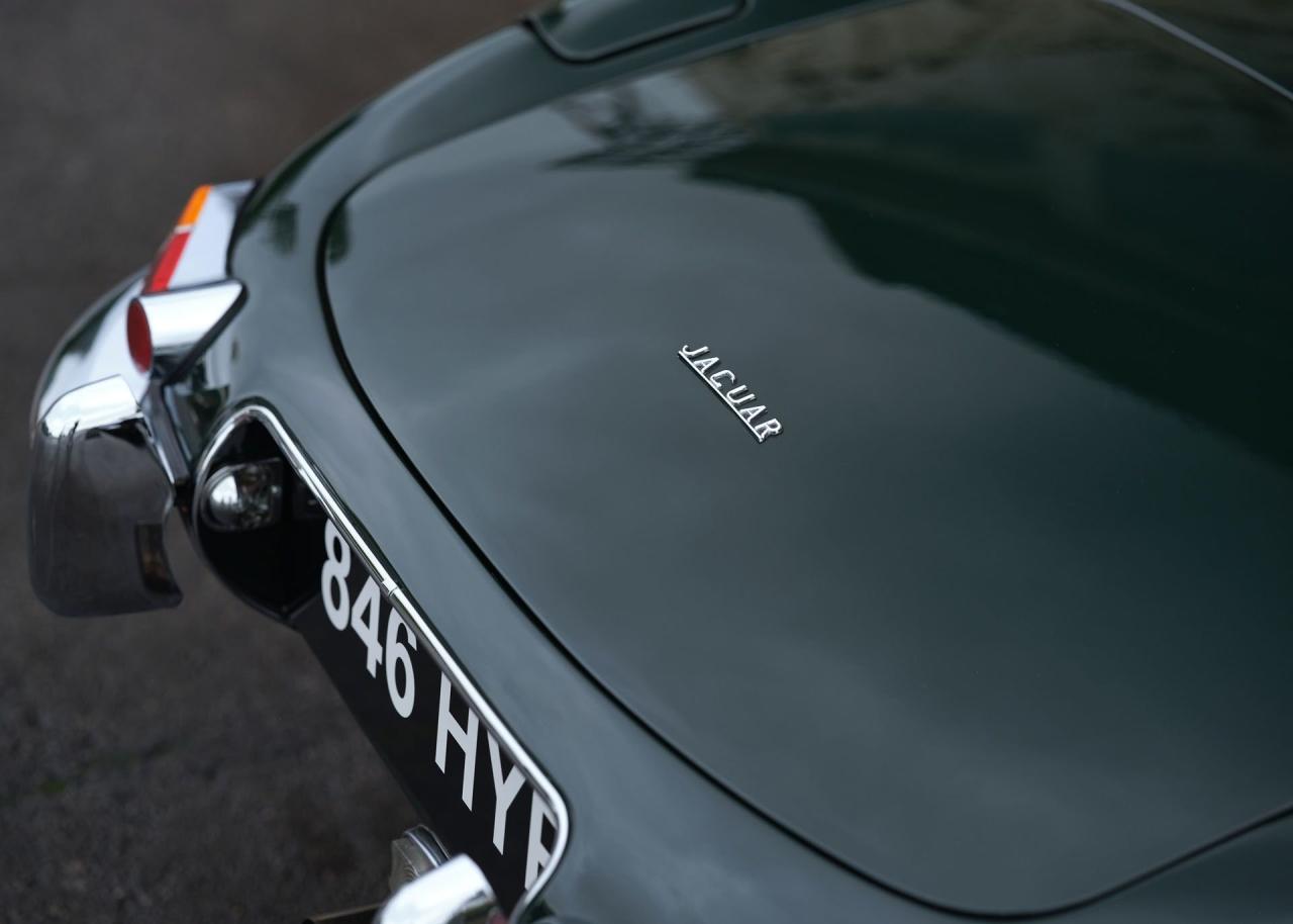 1962 Jaguar E-Type Series 1 3.8 Roadster