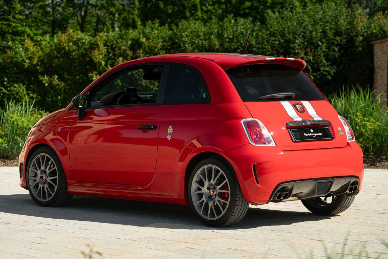 2010 Abarth 695 TRIBUTO FERRARI