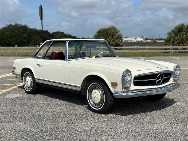 1968 Mercedes - Benz 200-Series