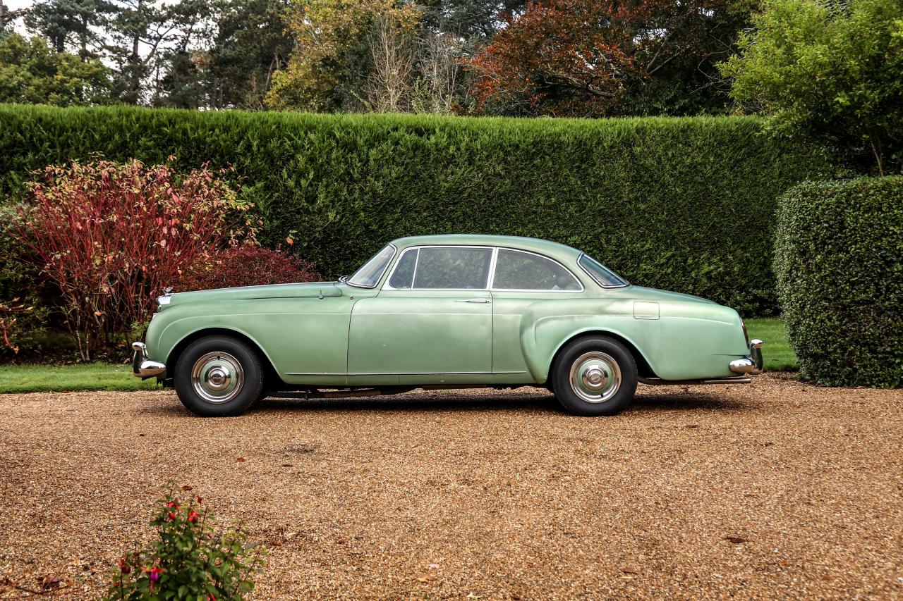 1961 Bentley S2 Continental Two-door by H.J. Mulliner