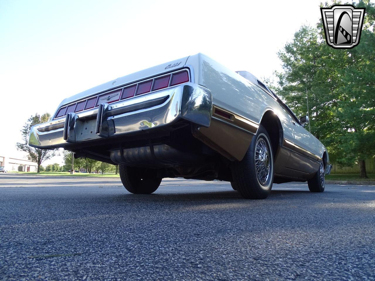 1974 Ford Thunderbird