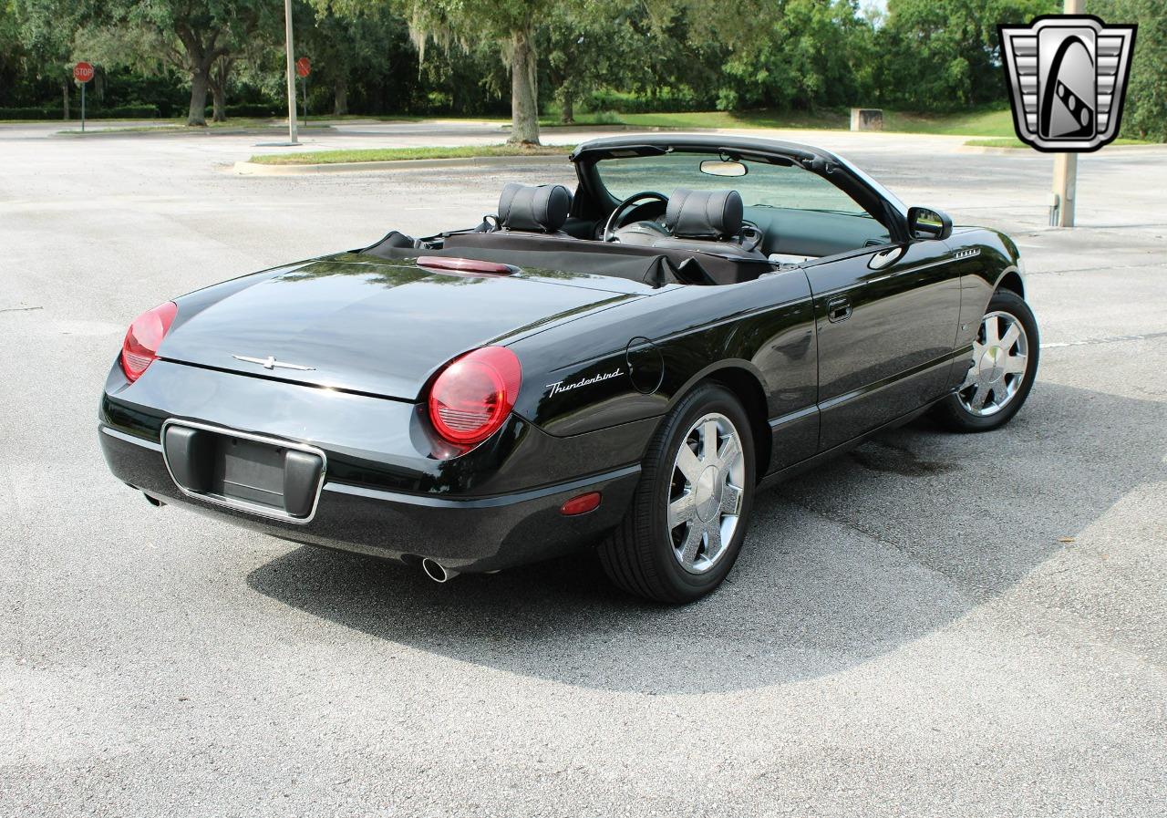 2003 Ford Thunderbird