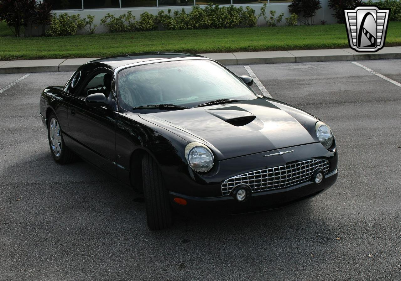 2003 Ford Thunderbird