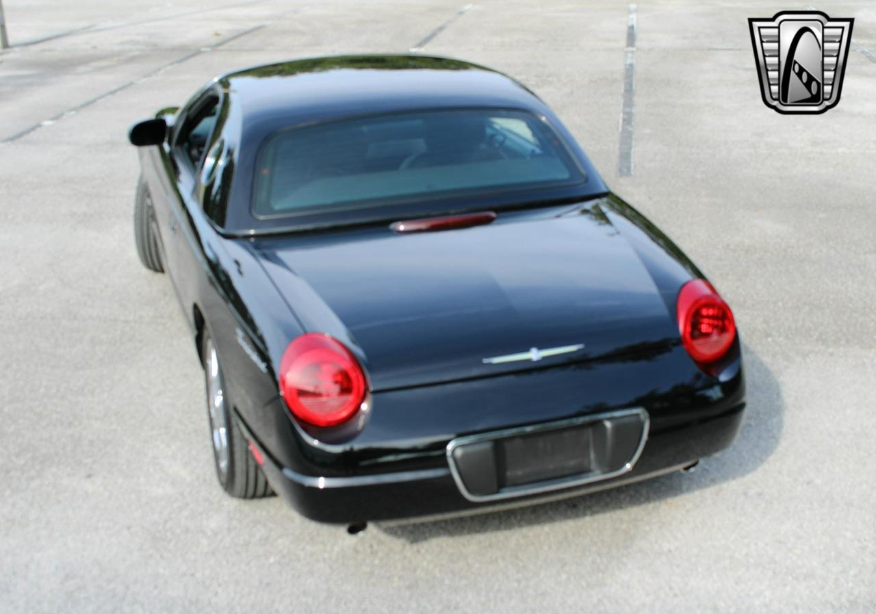 2003 Ford Thunderbird