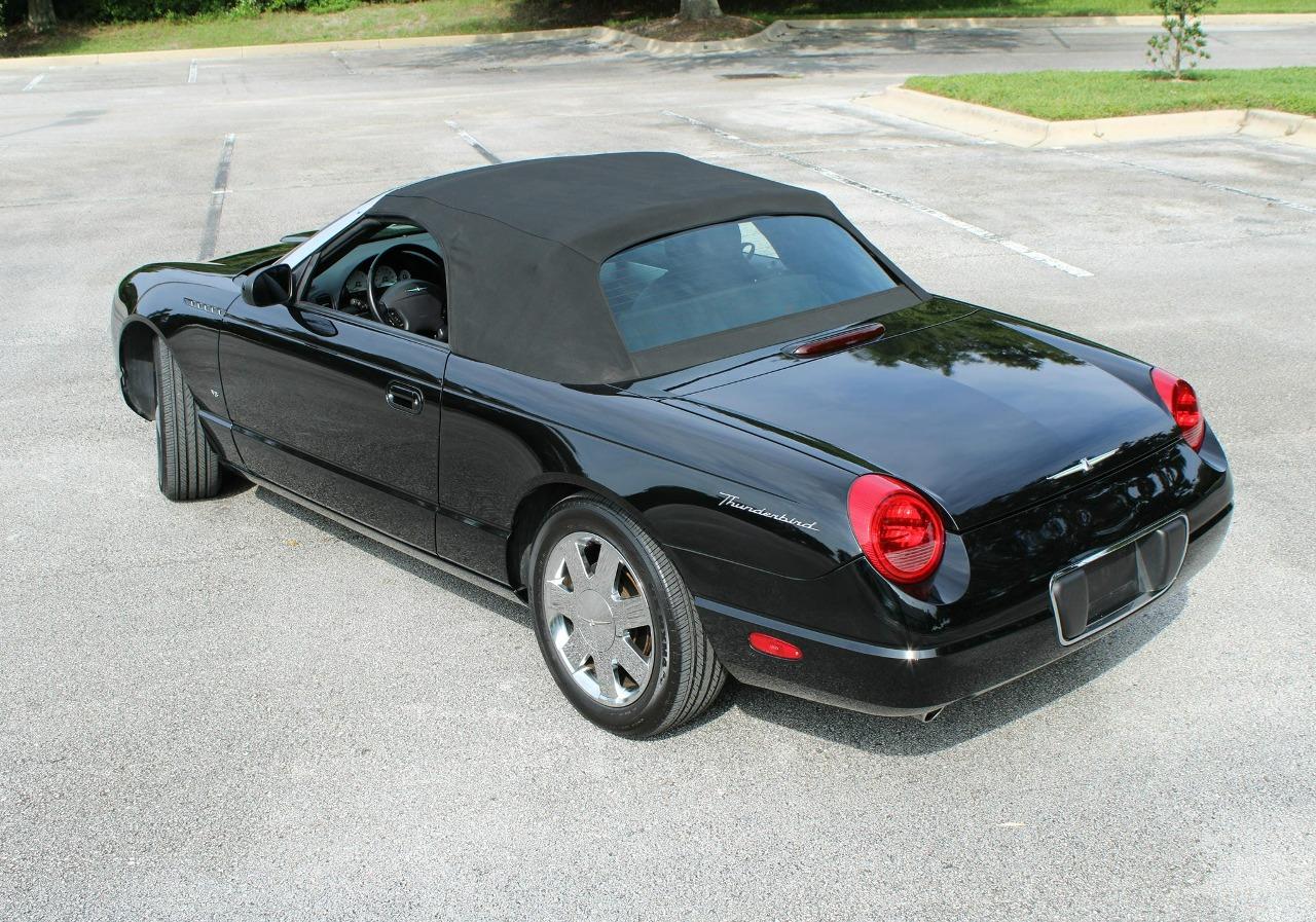 2003 Ford Thunderbird