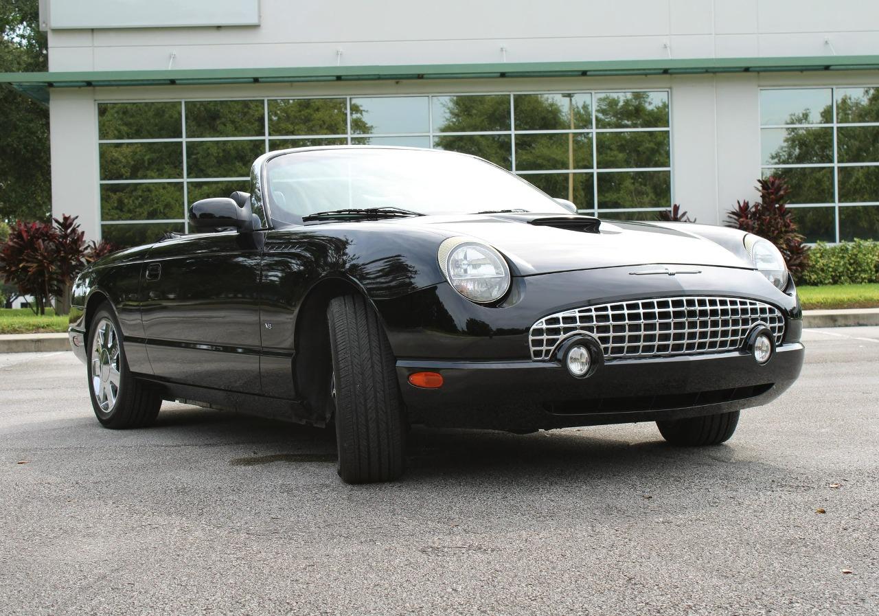 2003 Ford Thunderbird