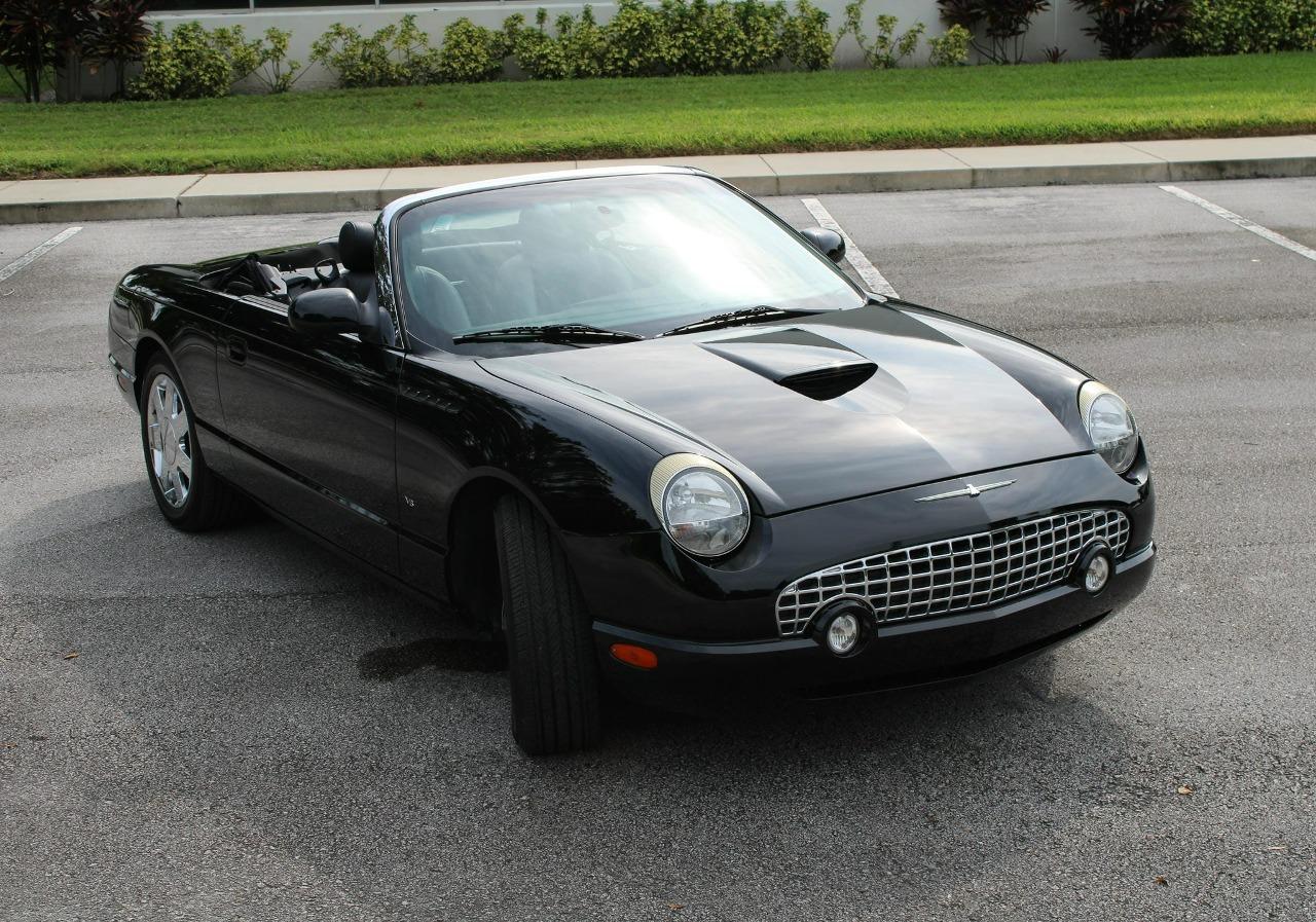 2003 Ford Thunderbird