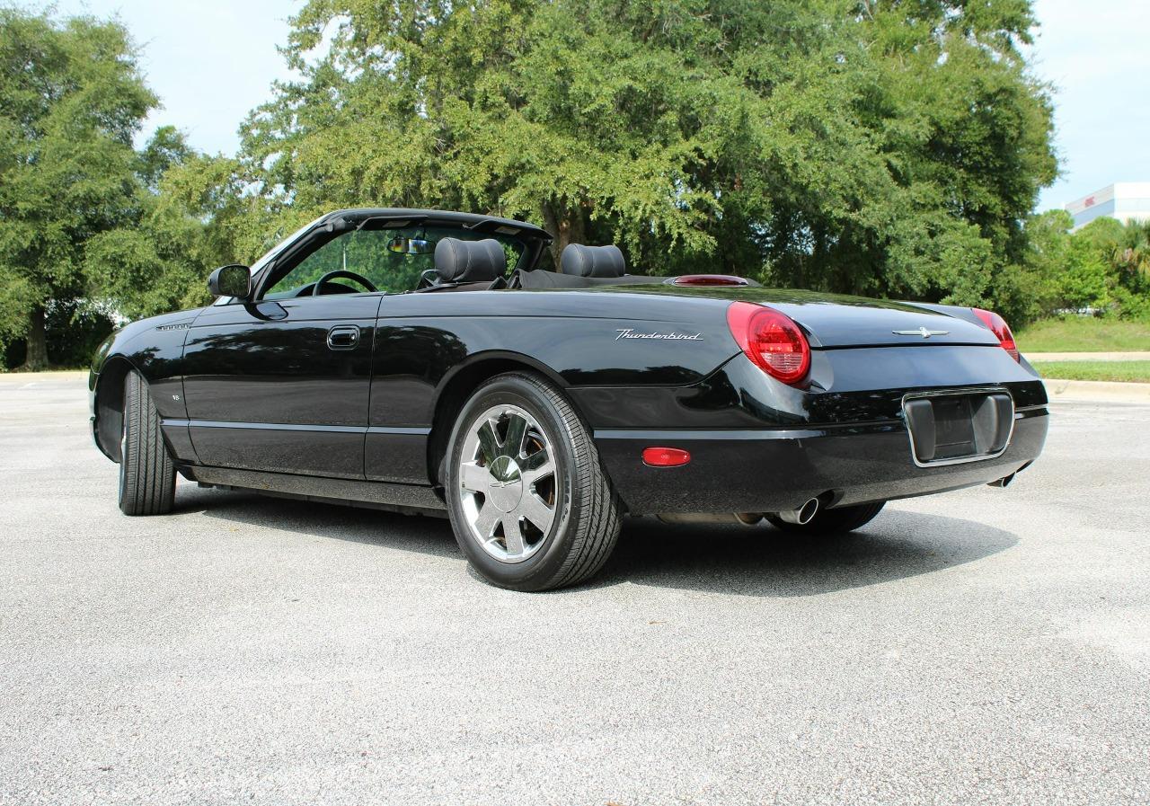 2003 Ford Thunderbird