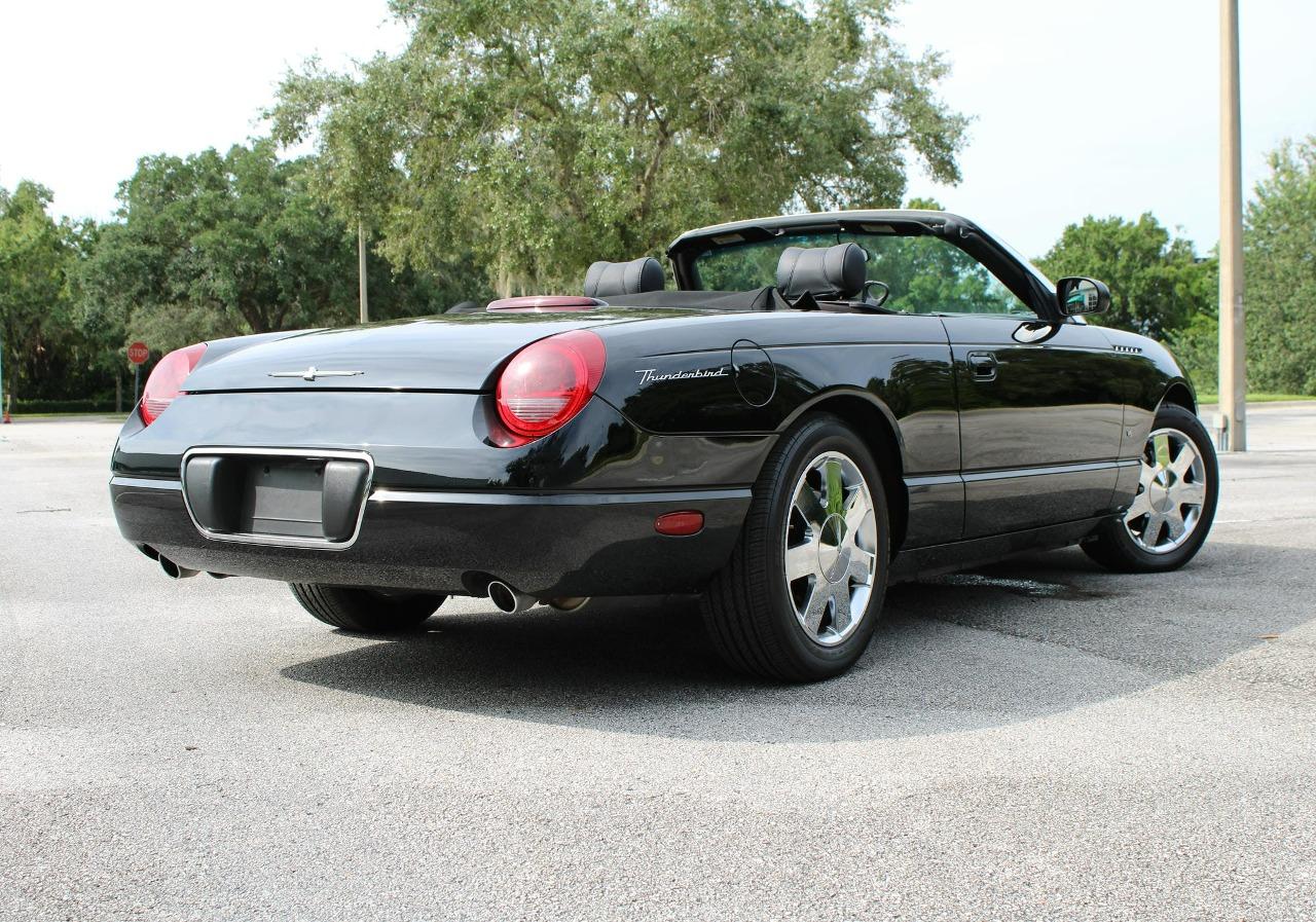 2003 Ford Thunderbird