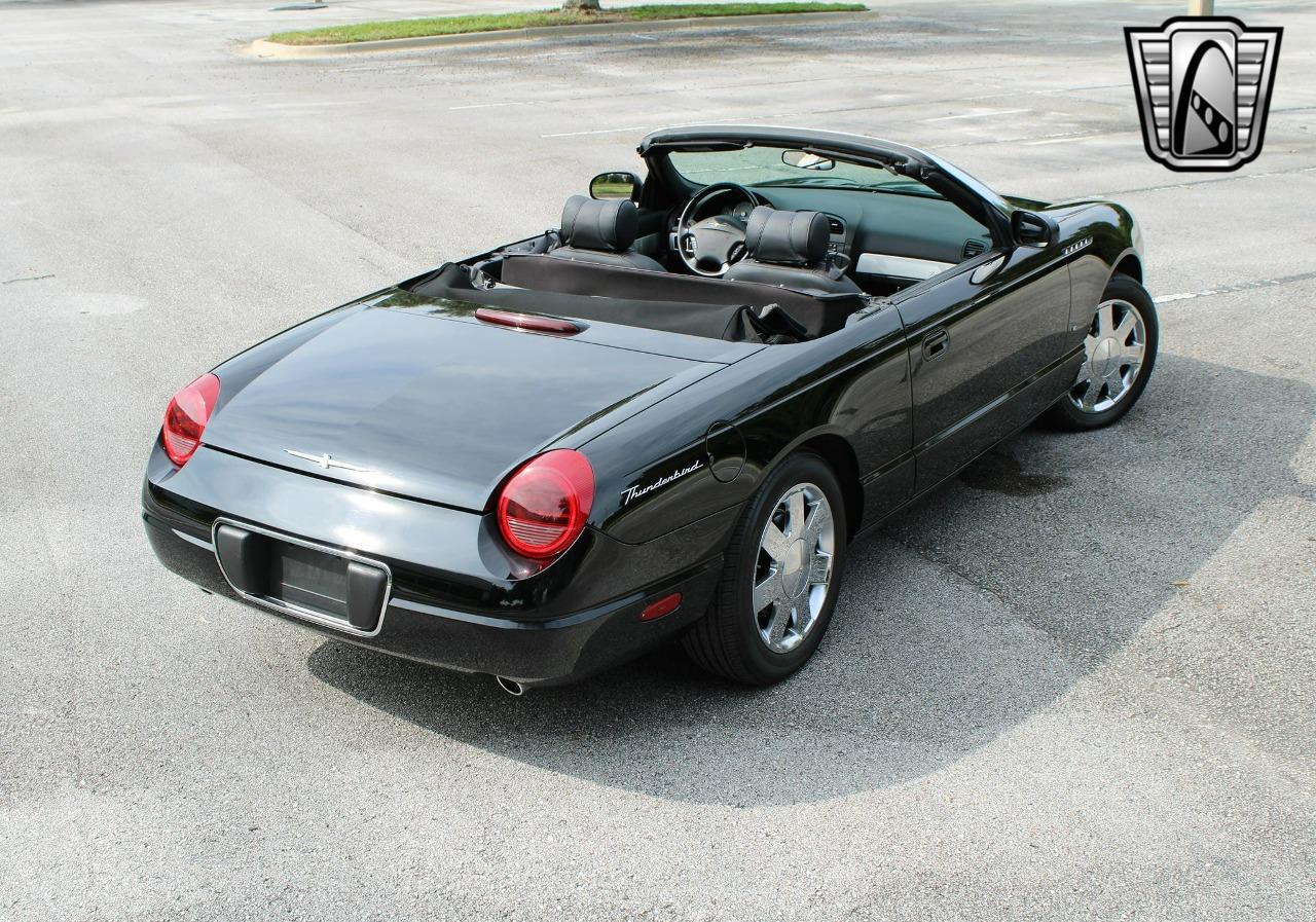 2003 Ford Thunderbird