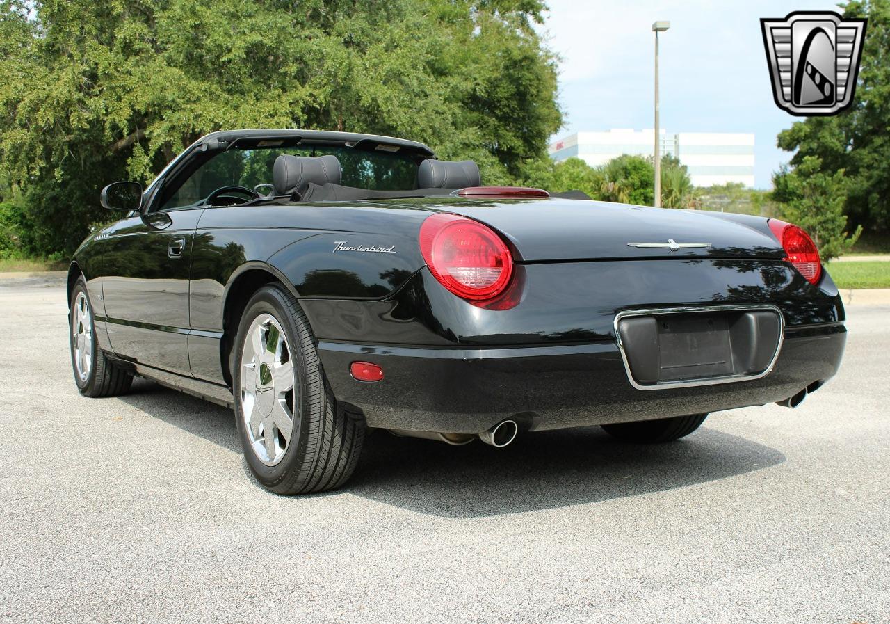 2003 Ford Thunderbird