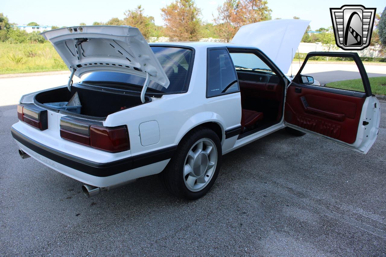 1991 Ford Mustang