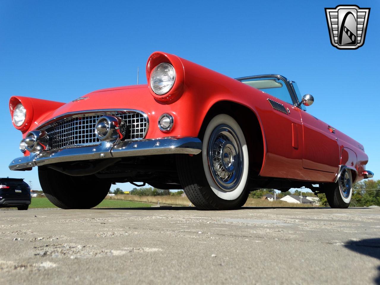 1956 Ford Thunderbird