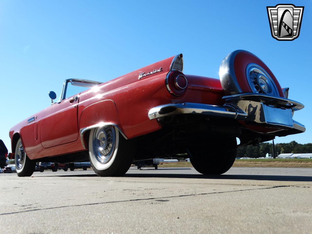 1956 Ford Thunderbird