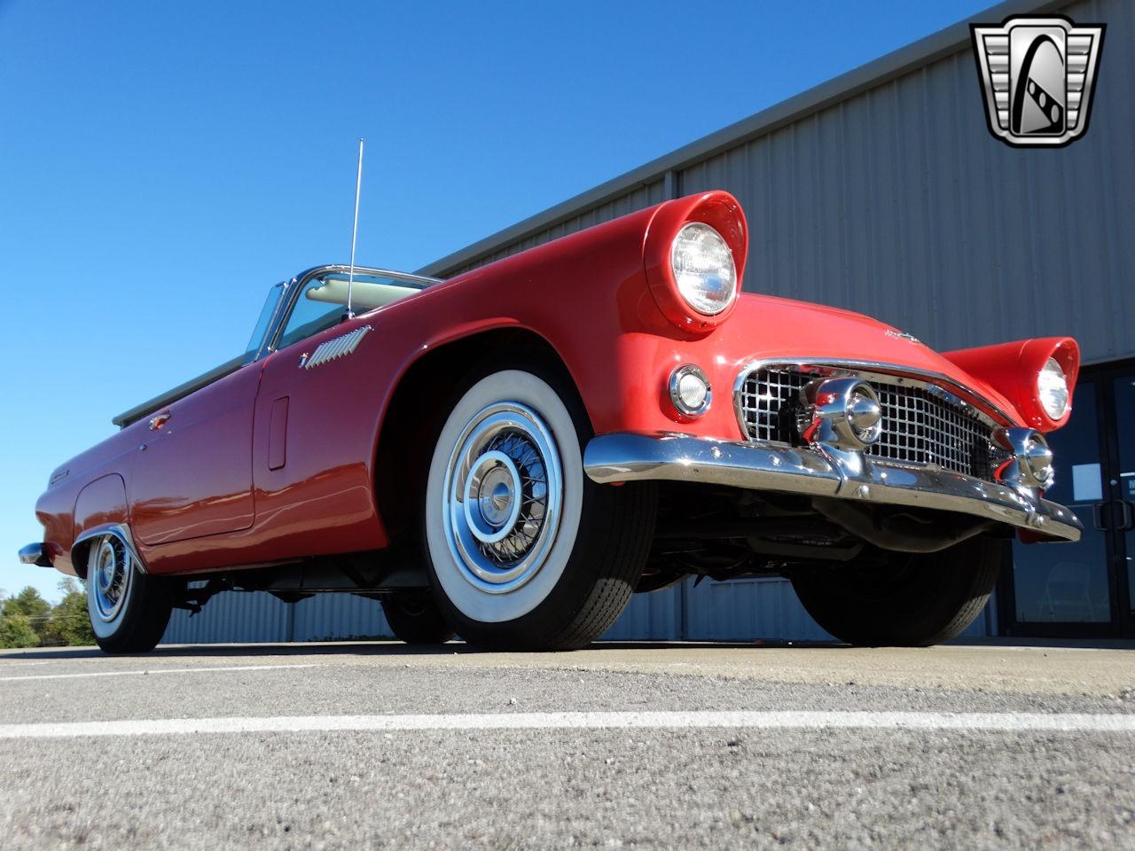 1956 Ford Thunderbird