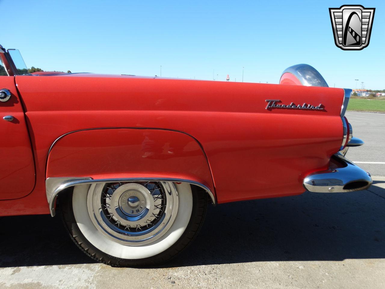 1956 Ford Thunderbird