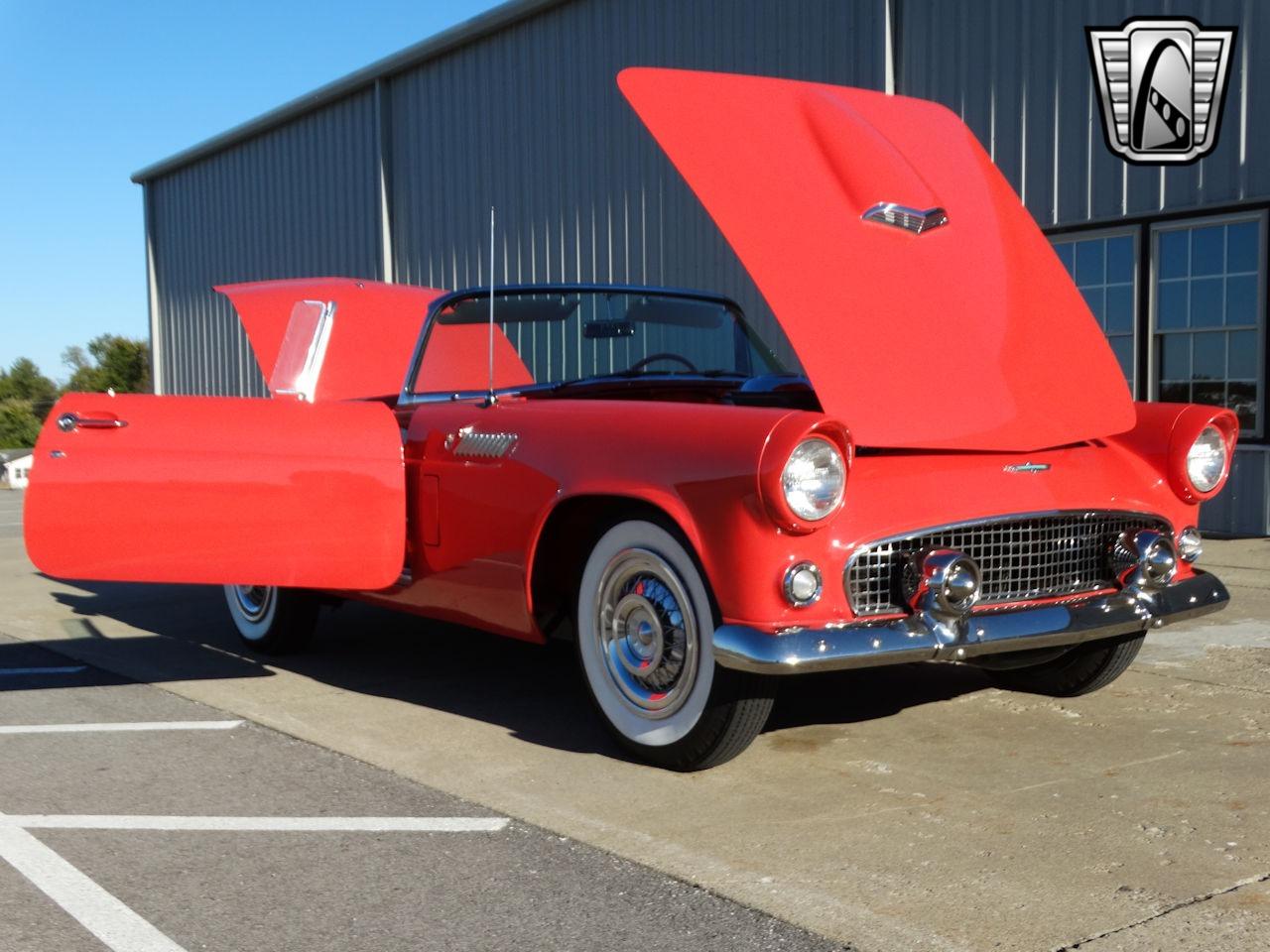 1956 Ford Thunderbird