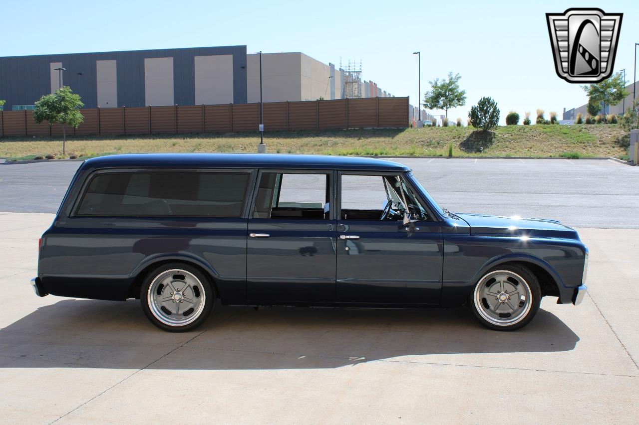 1969 Chevrolet Suburban