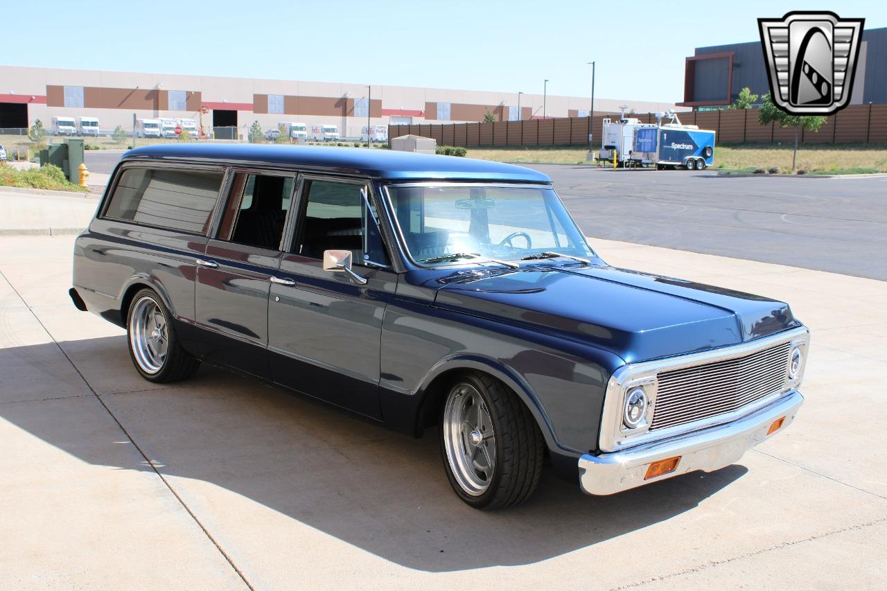 1969 Chevrolet Suburban