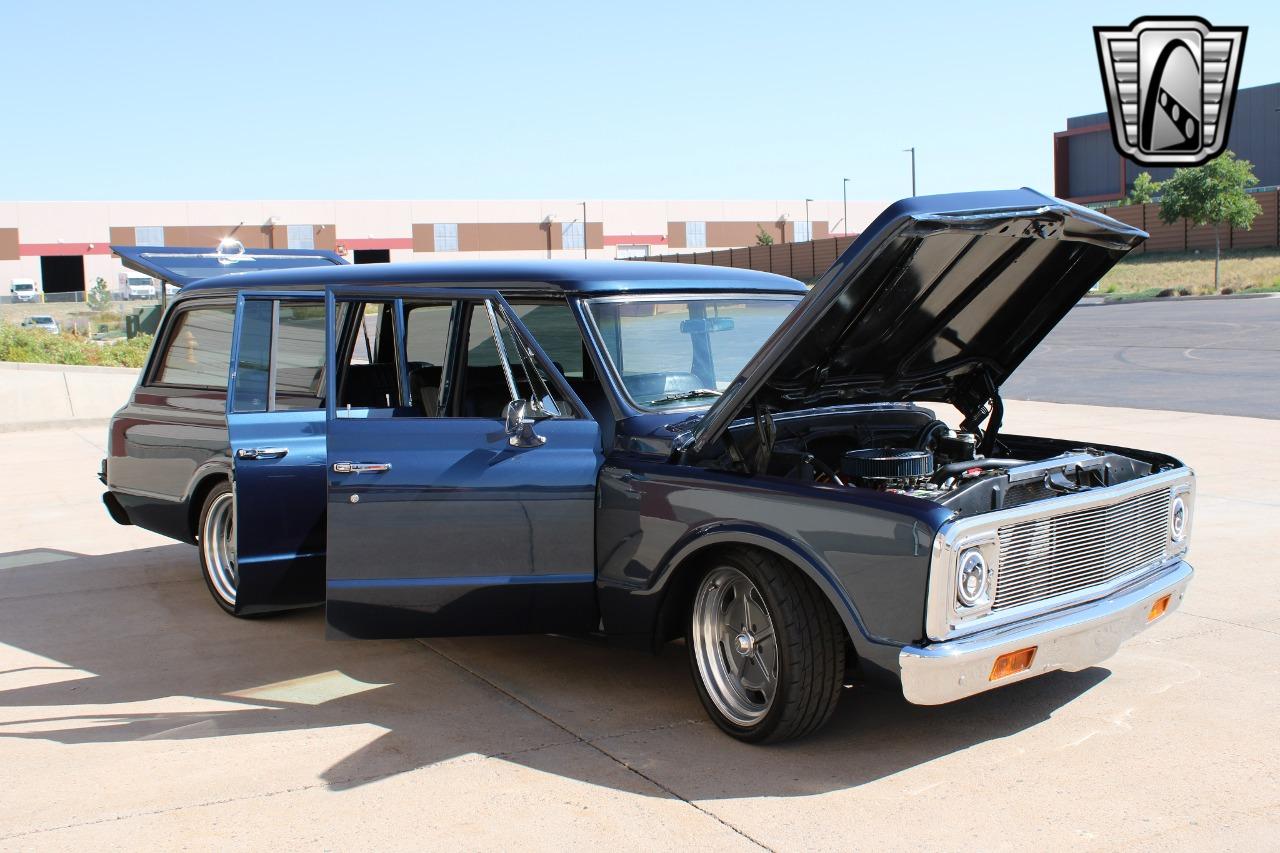 1969 Chevrolet Suburban