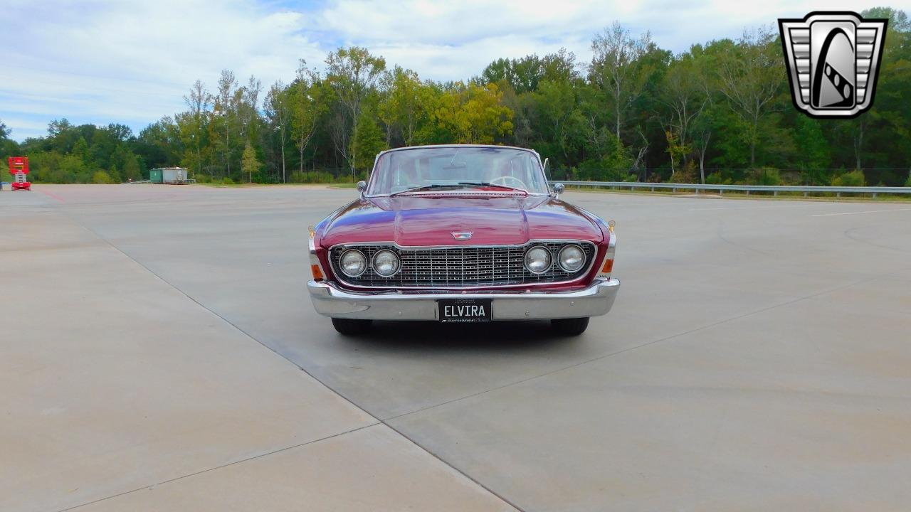 1960 Ford Starliner