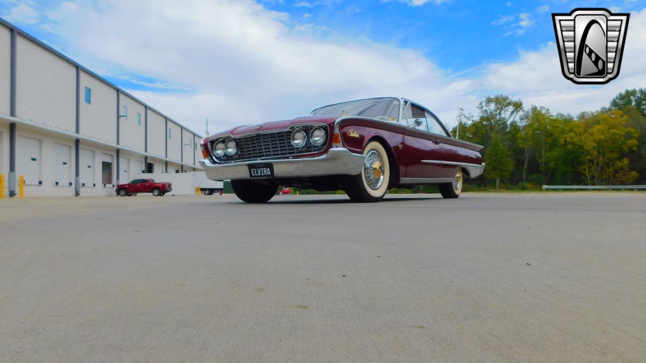 1960 Ford Starliner