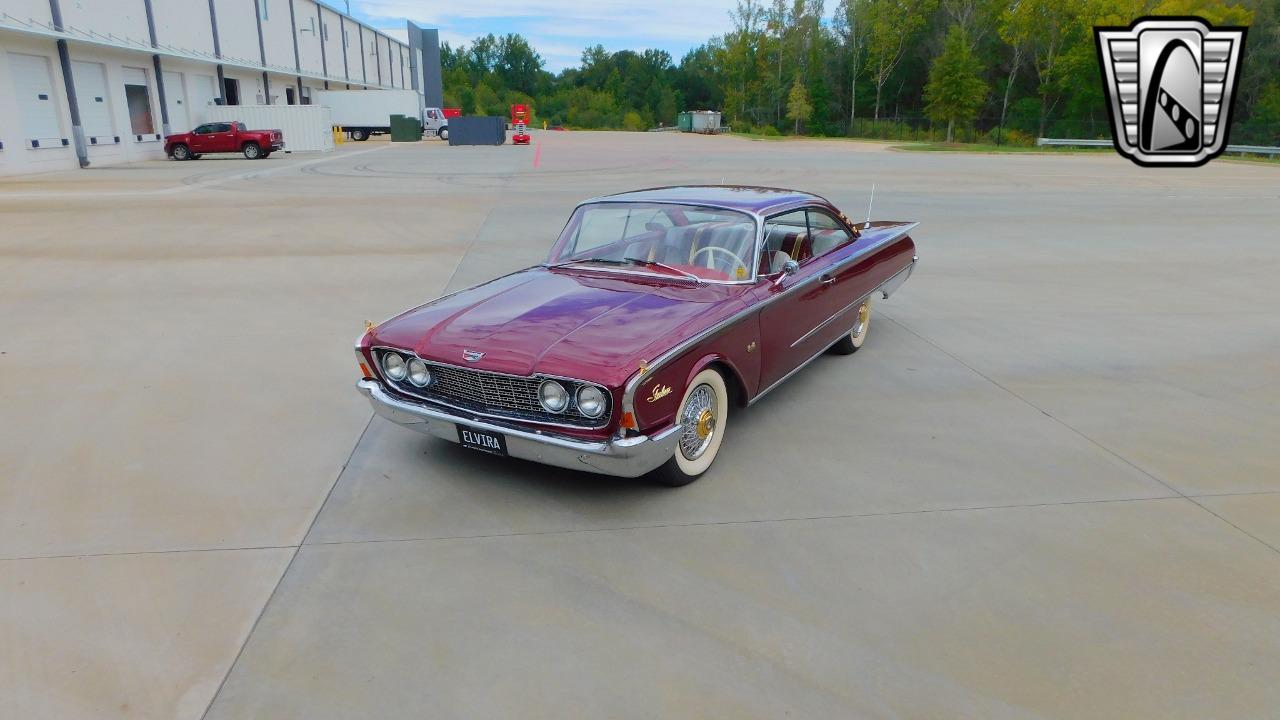 1960 Ford Starliner