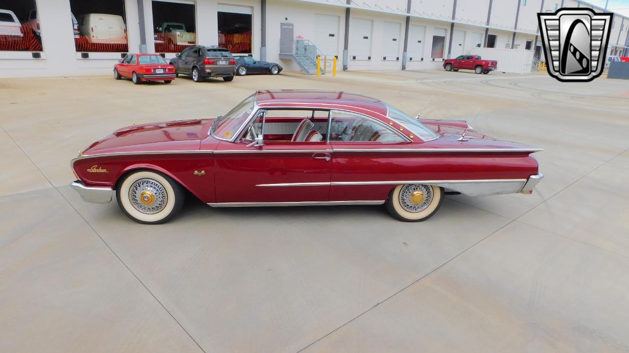 1960 Ford Starliner